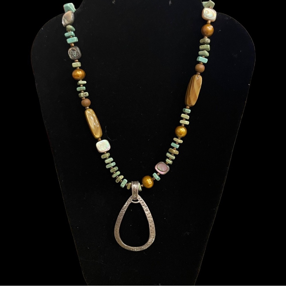 Silpada Howlite Necklace N1786